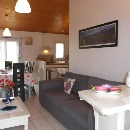 Maison Plain-pied Avec Jardin Clos, 6 Personnes, Proche Et Centre, Parking, 3 - Fr-1-224-787 *